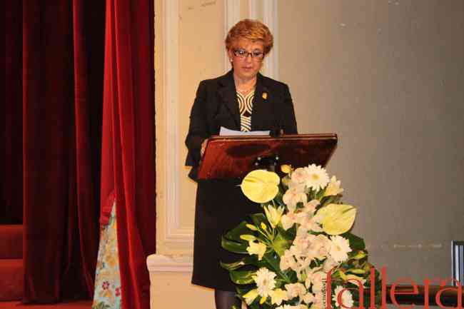 alcaldesa de Tur  s  Pilar Lozano