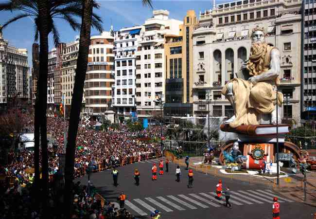 19 3 14 mascleta 270