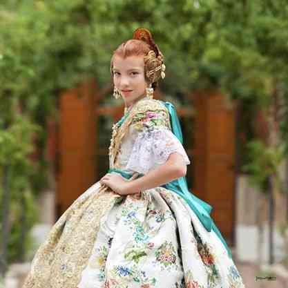 Adela Chornet   Falla Centro