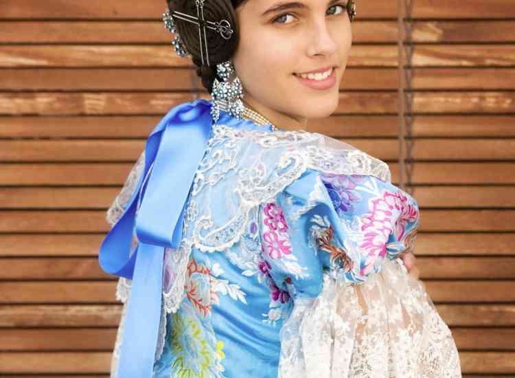 Virginia Garc  a   Falla Par  s Pedrera