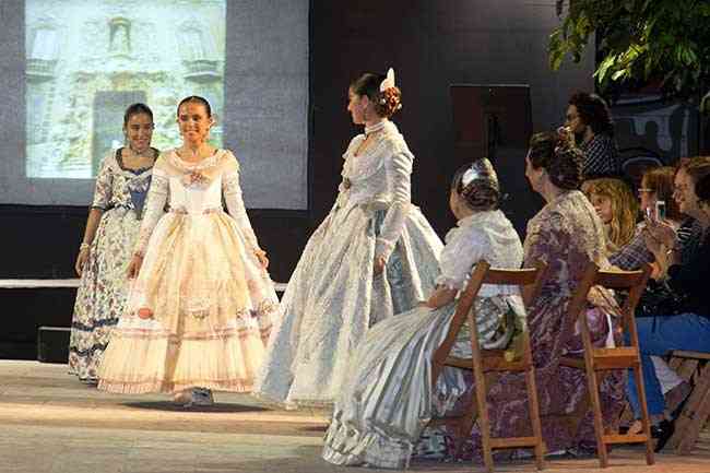 LesBarraques Linterna  20 