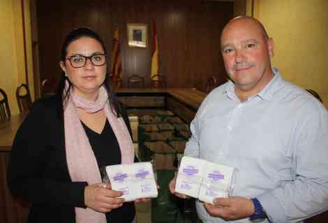 El ayuntamiento y las fallas de Turís, unidos contra la violencia de género