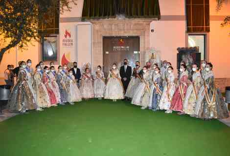 Una entrega de ninots histórica