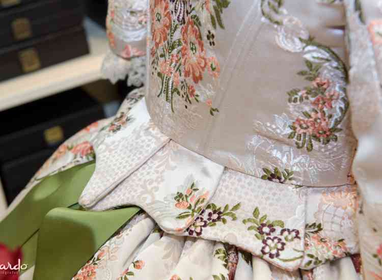 SERRANO NAVALO  N 048