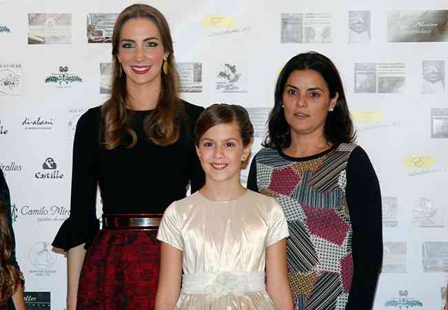 Indumentaristas17  17 