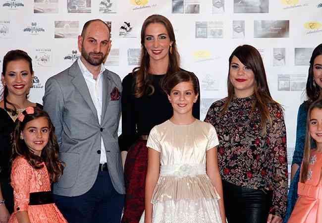 Indumentaristas17  18 