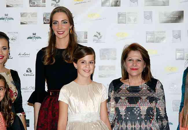 Indumentaristas17  7 