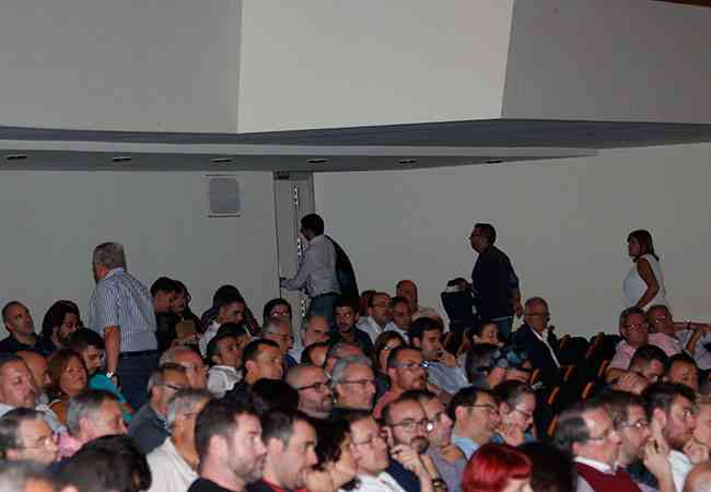 AsambleaExt24102017  24 