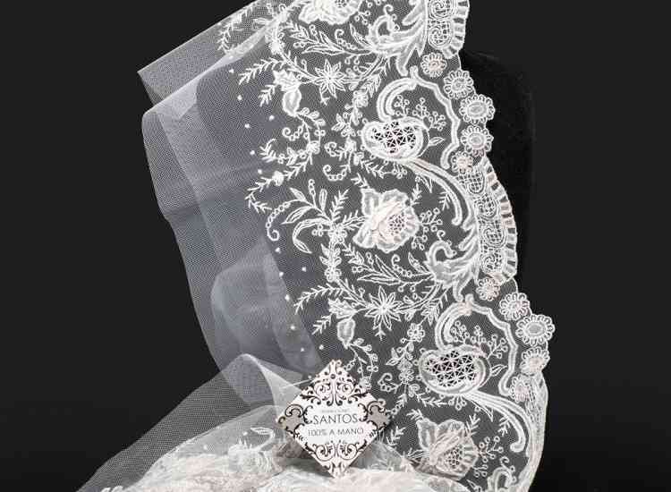 DANIELA primer traje