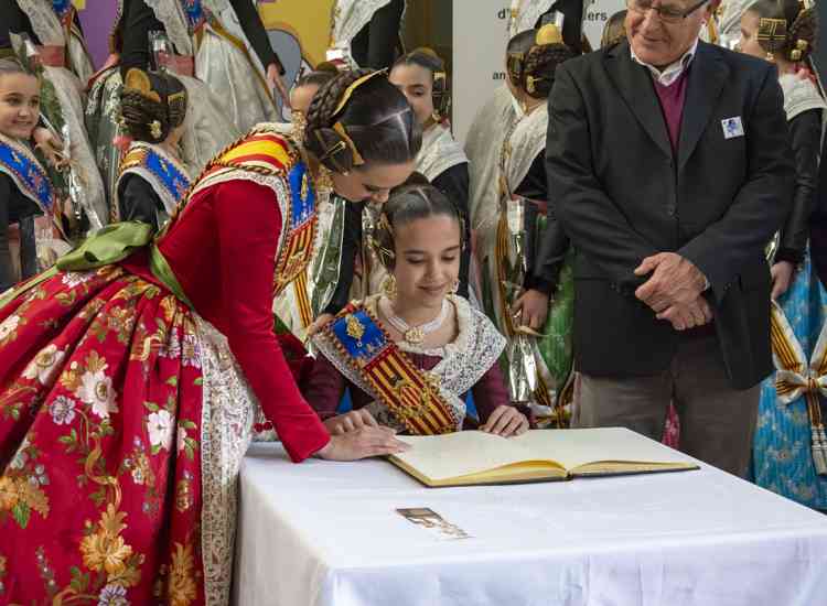 Visita ciudad del artista fallero 1200px  9 