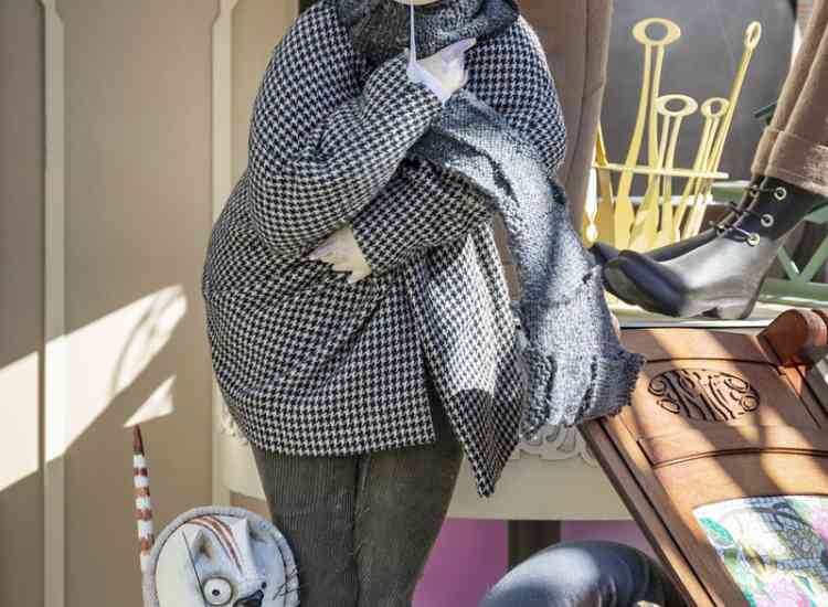 Exposicion Det 1200px  3 