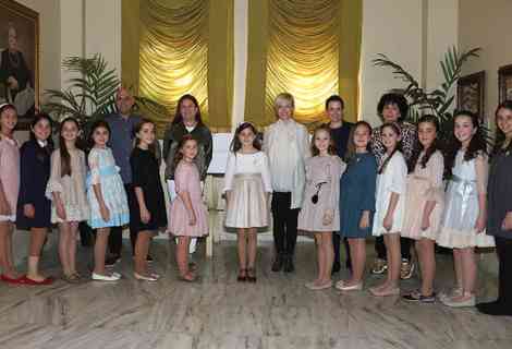 Hijas de Carmen Esteve 2020