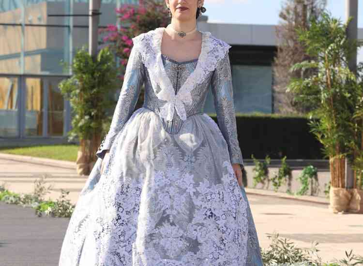 PilarValverdeRealce  13 