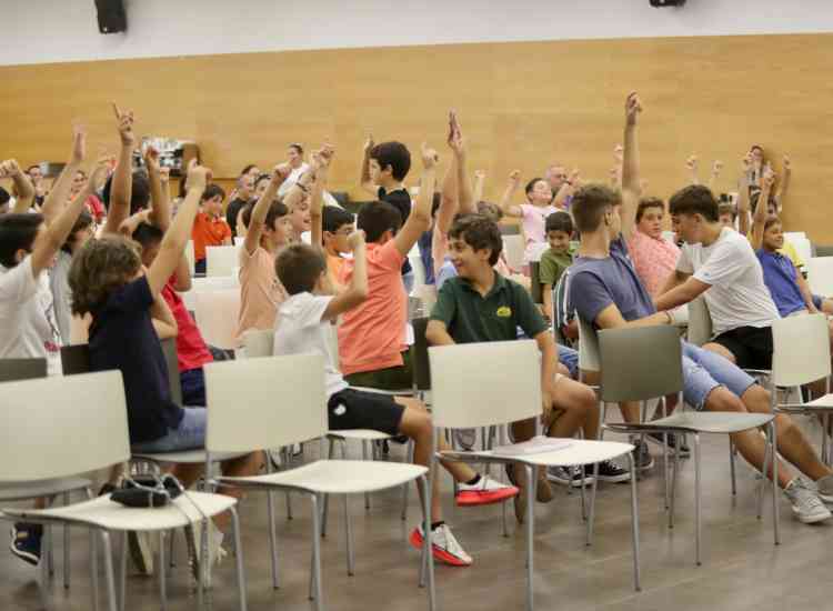 Asamblea Infantil  13 