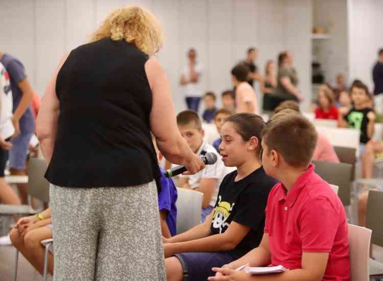 Asamblea Infantil  6 