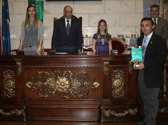 GalaArtistas2012  20 