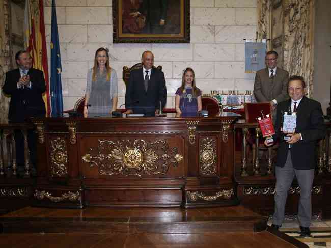 GalaArtistas2012  37 