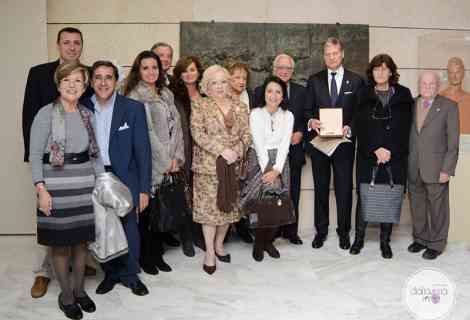 El Colegio del Arte Mayor de la Seda recibió la Medalla al Mérito de las Bellas Artes