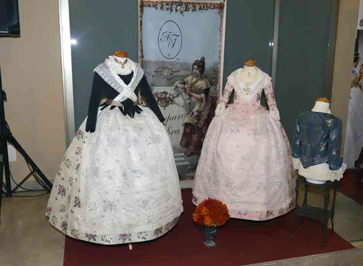 gala indumentaria 26  