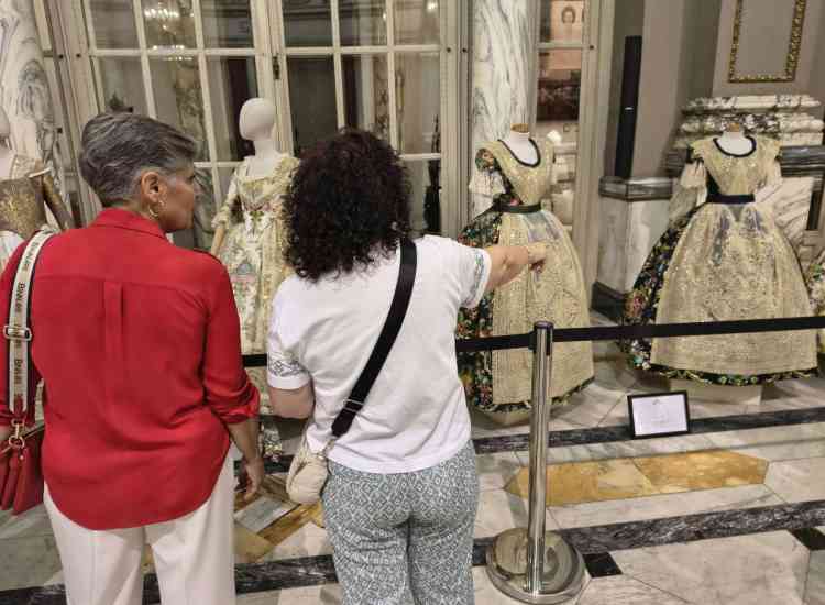 joyas de la indumentaria  