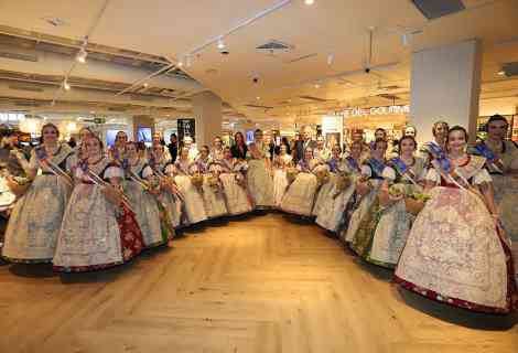 Las FFMM visitan El Corte Inglés
