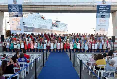 Presentación de los jurados a las candidatas a FFMM 2026