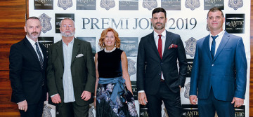 El Gremio de Sastres y Modistas entregó su Premio Joia El Gremio de Sastres y Modistas entregó su Premio Joia