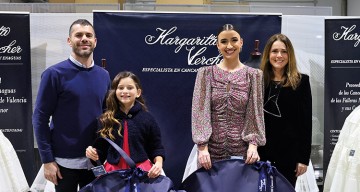 Margarita Vercher entregó sus cancanes a las Falleras Mayores