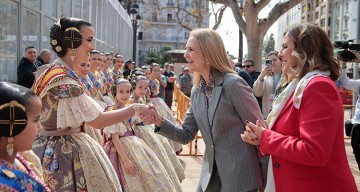 La infanta Elena asistió a la mascletà