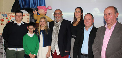 Periodistagilsumbiela01