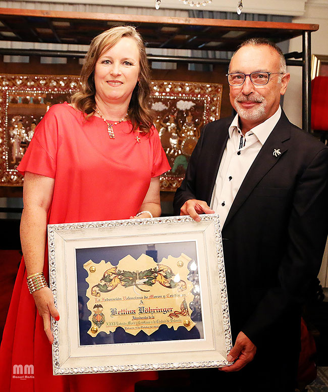 Abanderada FeVaMiC 15092016 1