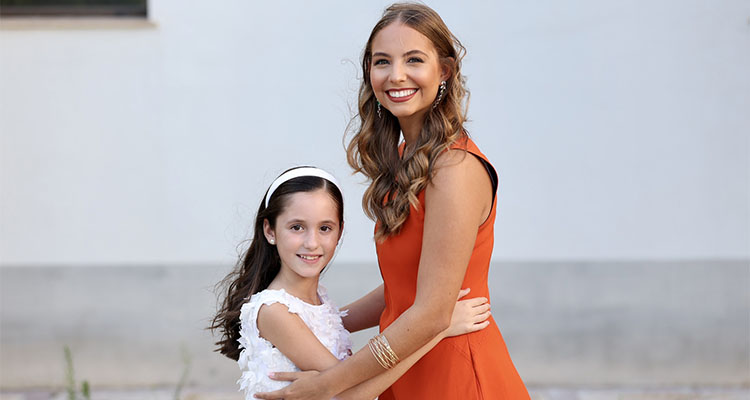 11 Daniella Borrego y Virginia Pulido