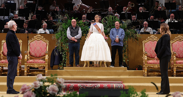 El ensayo previo al momento del honor y la pleitesía