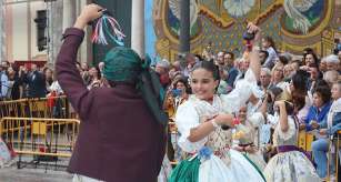 La Dansà Infantil inició los actos en honor a la Mare de Deu