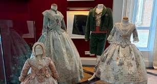 Estimar Valencia pone en valor la historia y la artesanía valenciana con la colección de Amparo Fabra