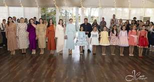 María Pastor y Leire Arellano conocieron a quienes vestirán su reinado 